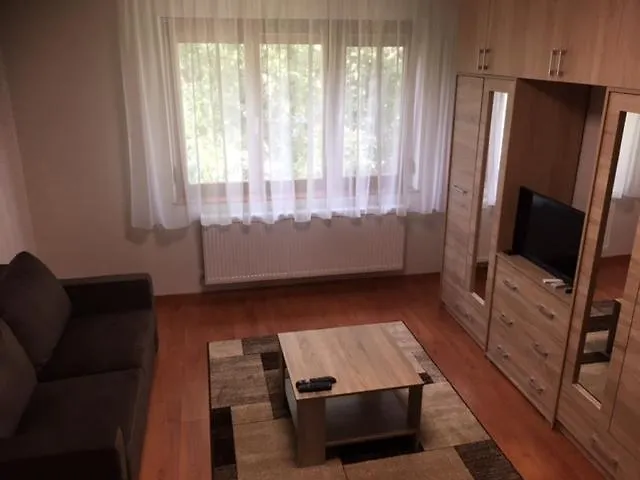 Apartmán Thaly 5 Debrecín